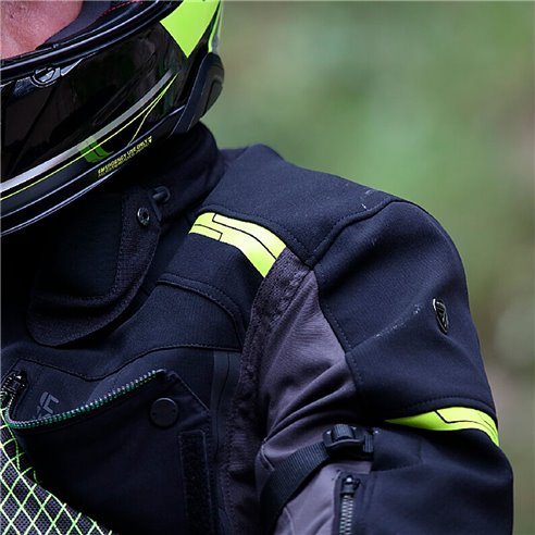 Chaqueta Talismen negro fluor