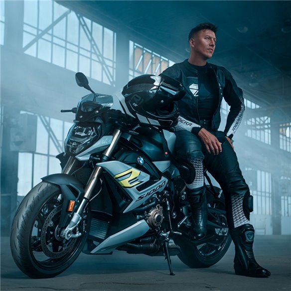 Pantalon Modeka Yron negro blanco (Novedad 2023)