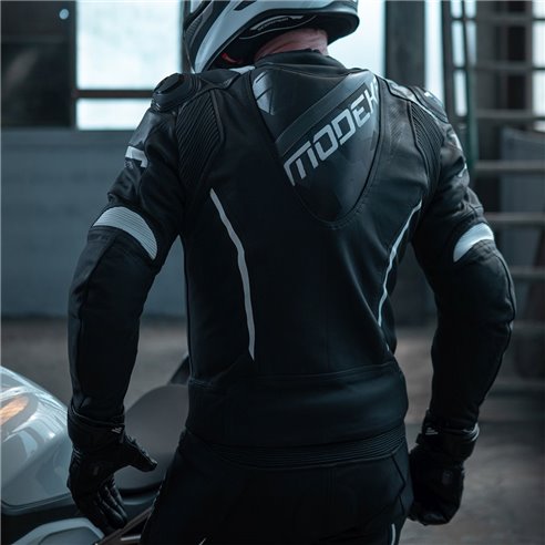 Chaqueta Modeka Valyant negro blanco (Novedad 2023)