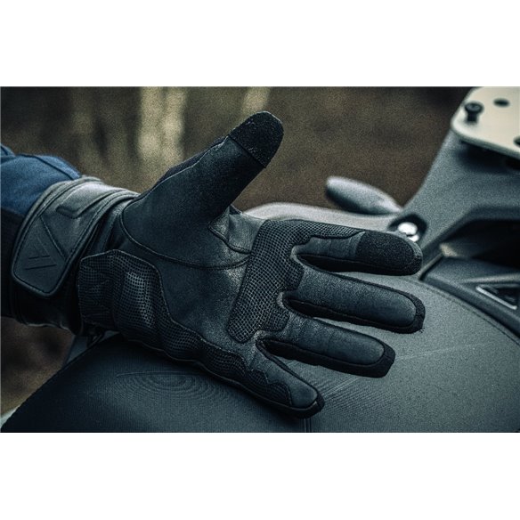 Guante entretiempo Black Ridge negro (Novedad 2023)